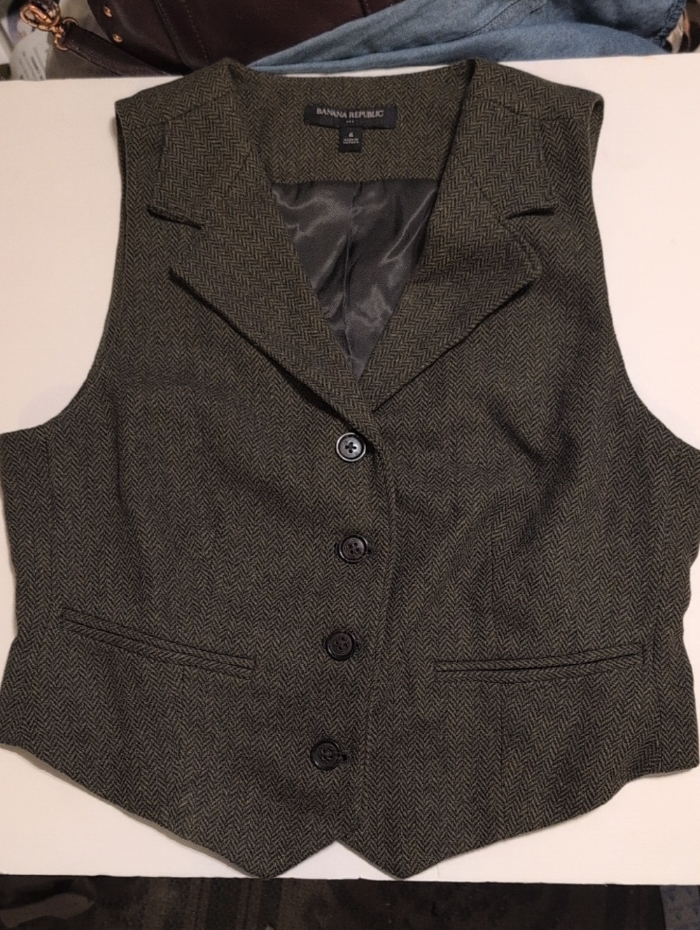 Banana Republic Olive Herringbone Tailored Vest